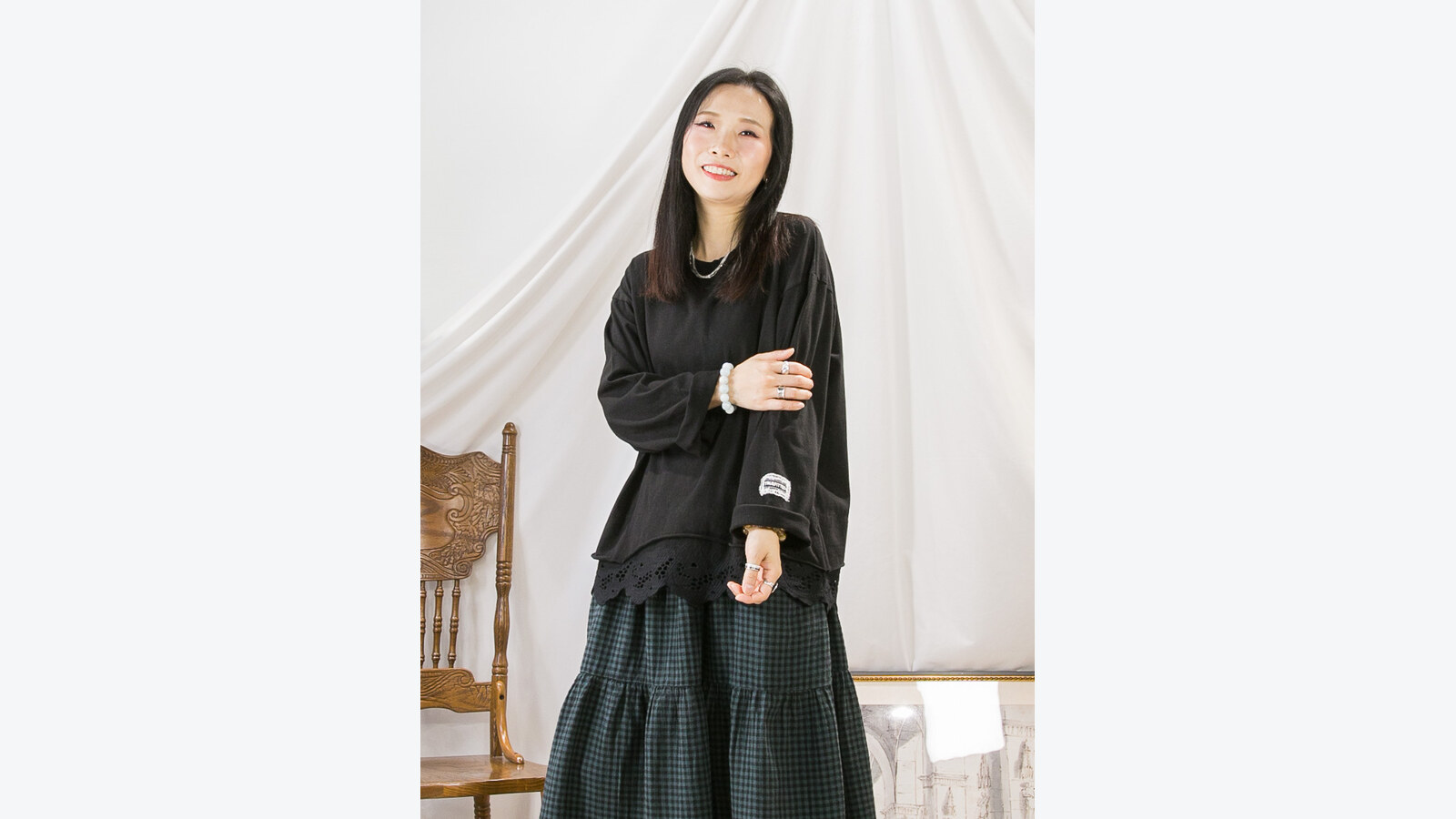 80s 下擺蕾絲刺繡棉質上衣限時減至 SGD$48.68 優惠圖片