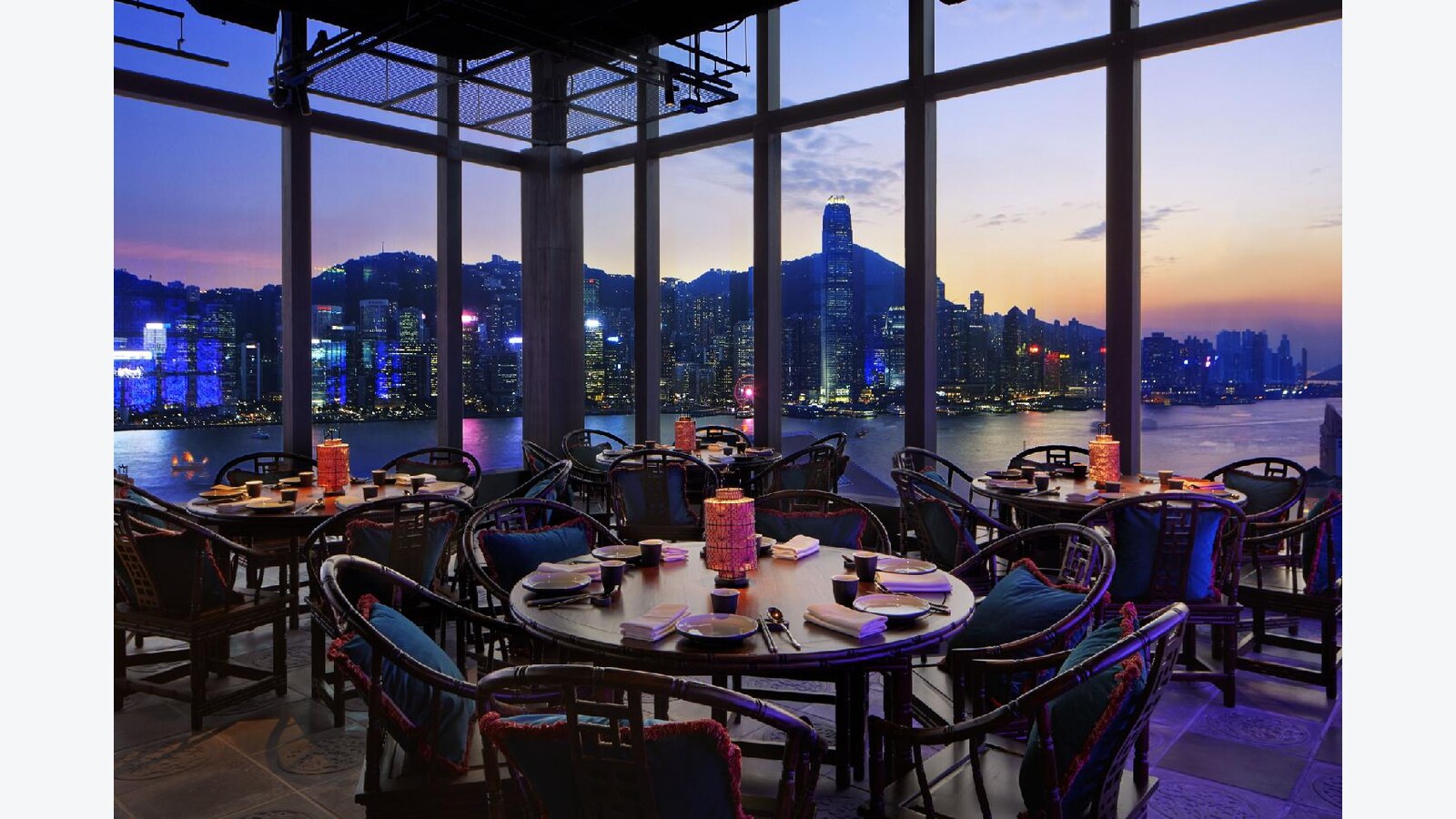 衚衕OpenRice預付｜HK$616歎維港夕陽六道菜套餐 優惠圖片